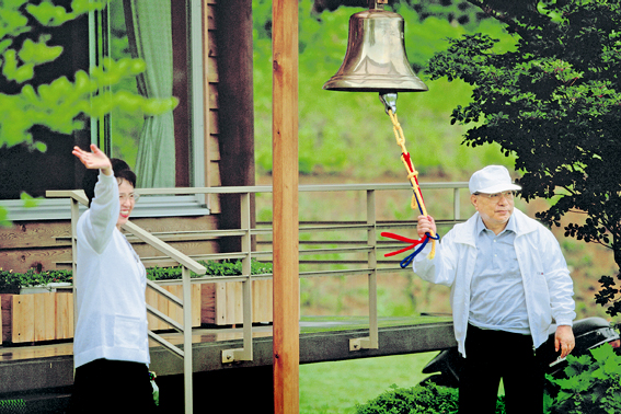 Um badalar renovado de esperança