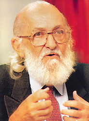 [38] Paulo Freire